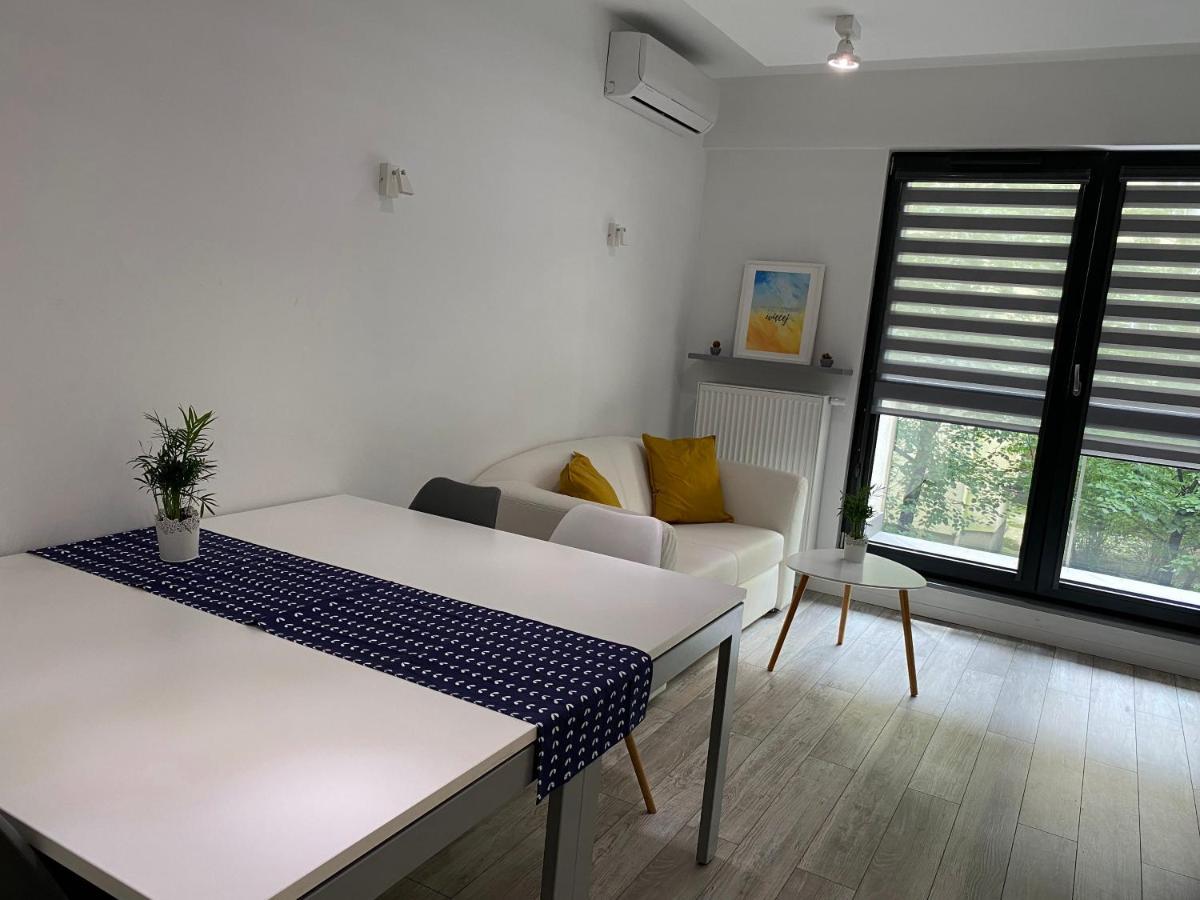 Apartament Dobry Dom Warszawa Bagian luar foto