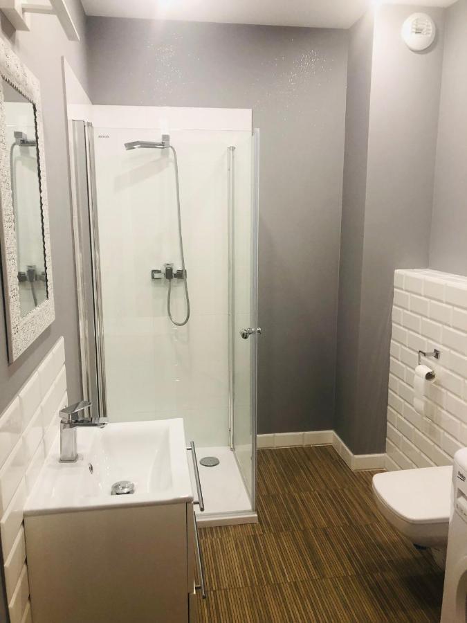 Apartament Dobry Dom Warszawa Bagian luar foto