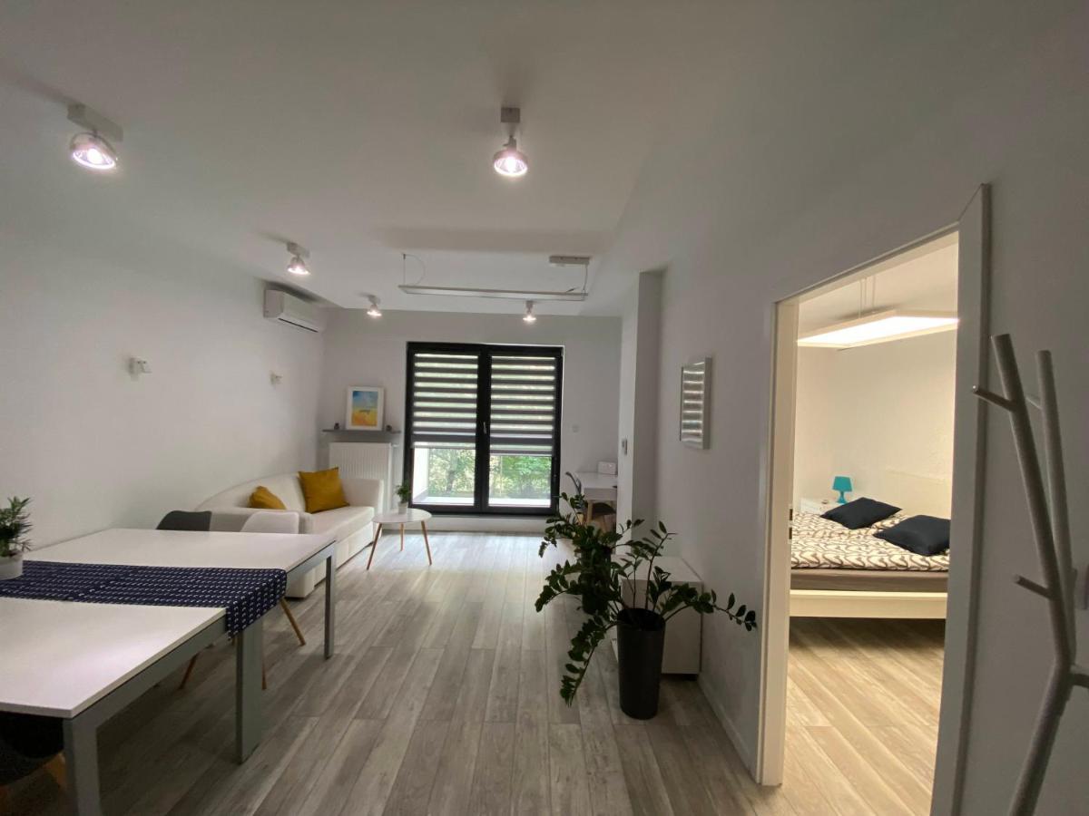 Apartament Dobry Dom Warszawa Bagian luar foto
